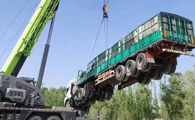六合区道路脱困救援案例